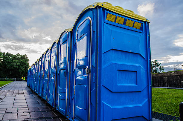 Best Portable bathroom rental  in Dover, DE